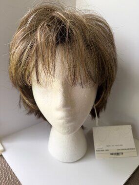 Noriko NORI in Chocolate Frost R, Petite/Avg Cap, Synthetic Wig, NWT